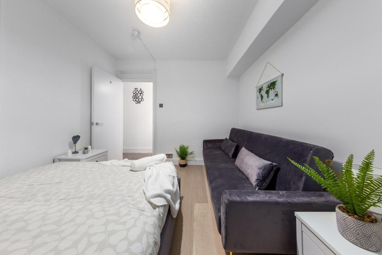 Apartamento Sleep14 In Victoria London 43Vpr Exterior foto